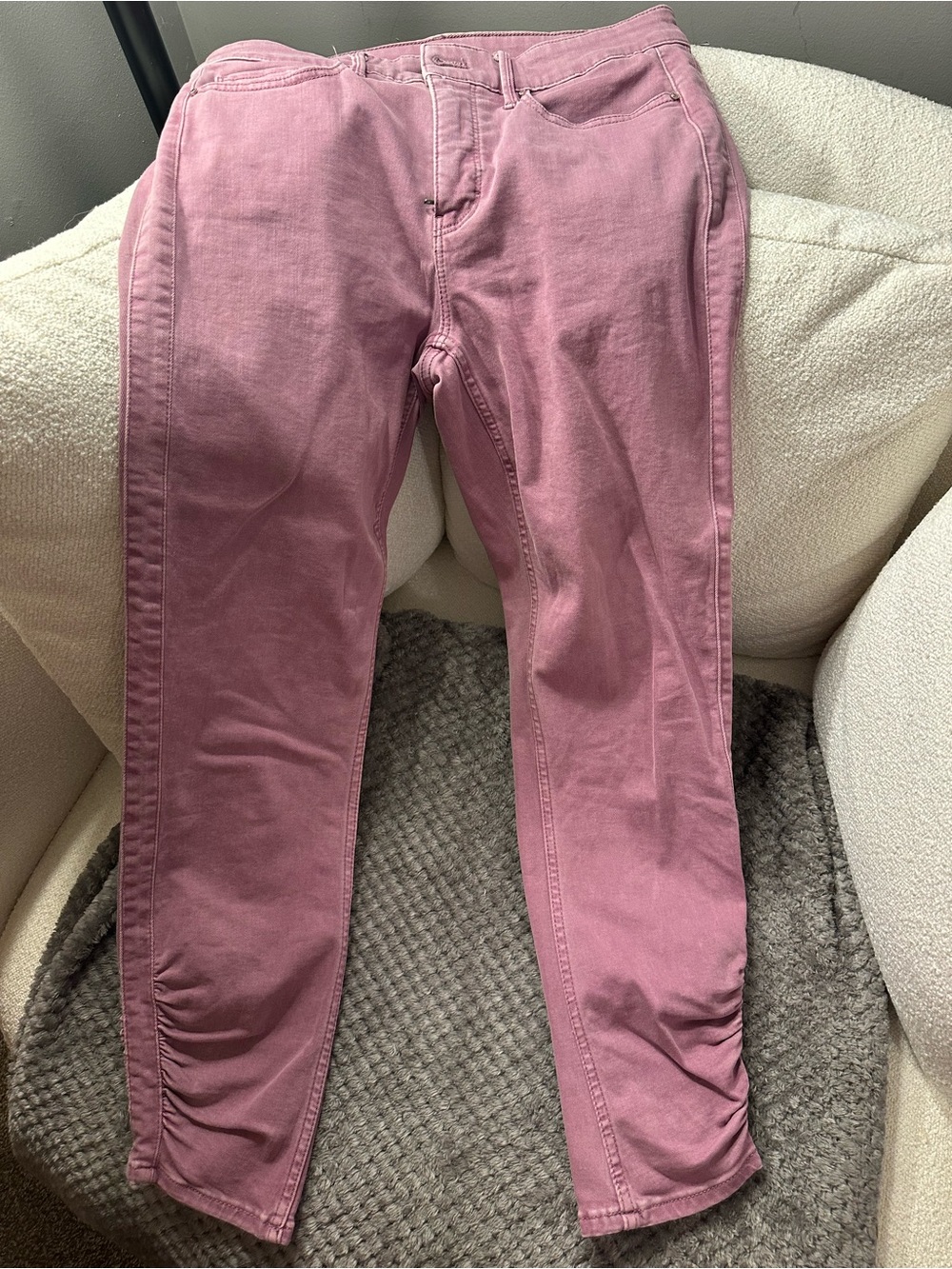 White House Black Market Dusty Pink Cropped Jeans